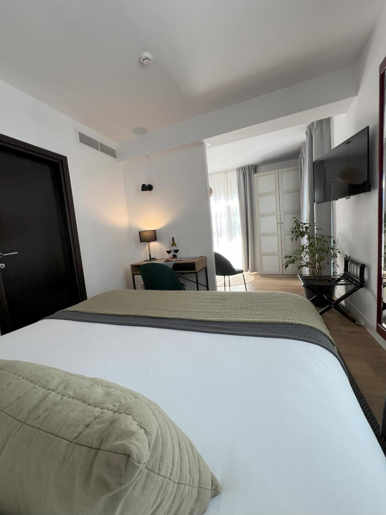 Hotel San Miguel Menorca Mahon  Ngoại thất bức ảnh